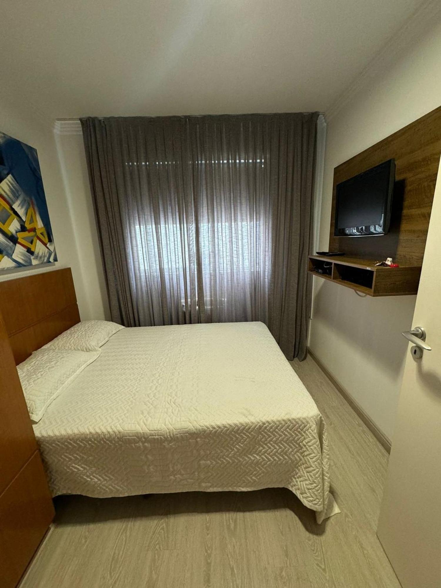 Apto Poucos Passos Do Mar Em Bc Apartamento Balneario Camboriu